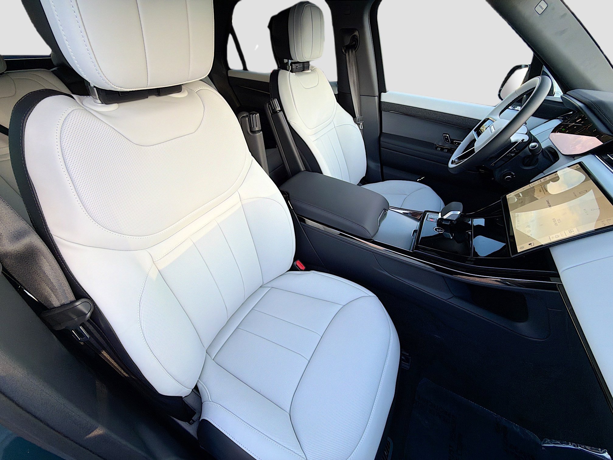 New 2026 Land Rover Range Rover Sport Dynamic SE AWD/4WD image 15