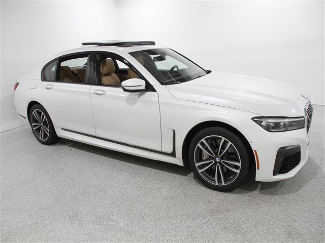 Certified 2022 BMW 750i xDrive w/ Luxury Rear Seating Package