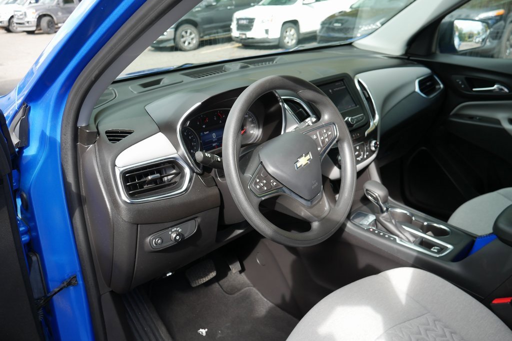 Used 2024 Chevrolet Equinox LS w/ LS Convenience Package image 10
