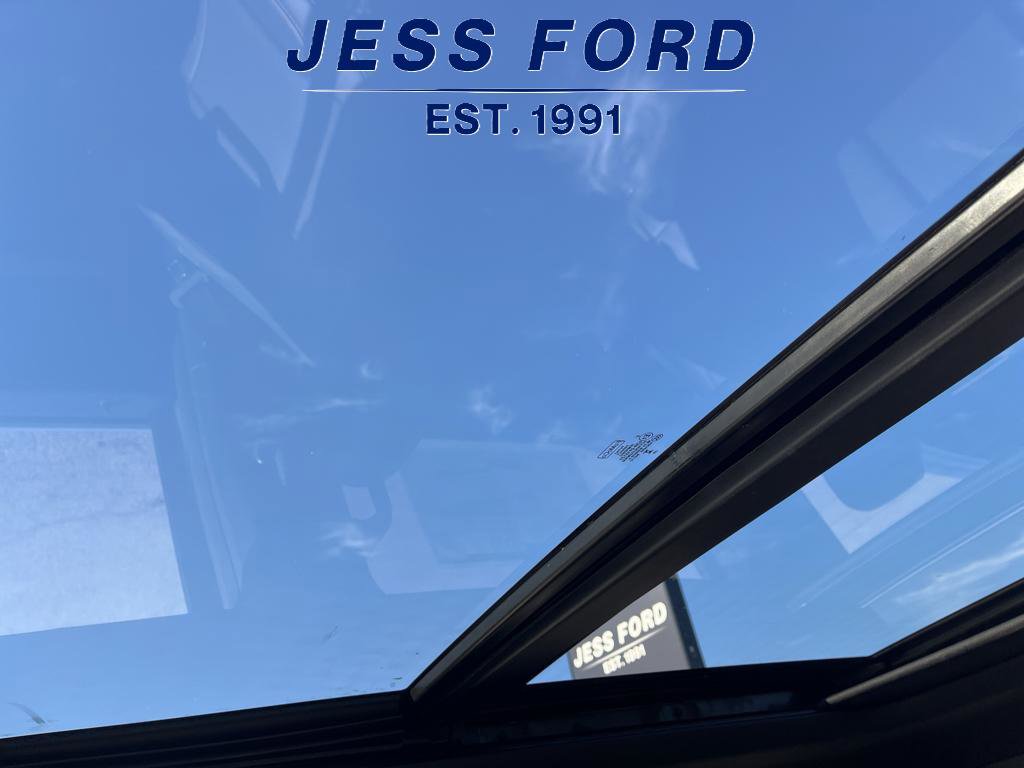 New 2025 Ford F150 Lariat w/ Equipment Group 502A High image 21