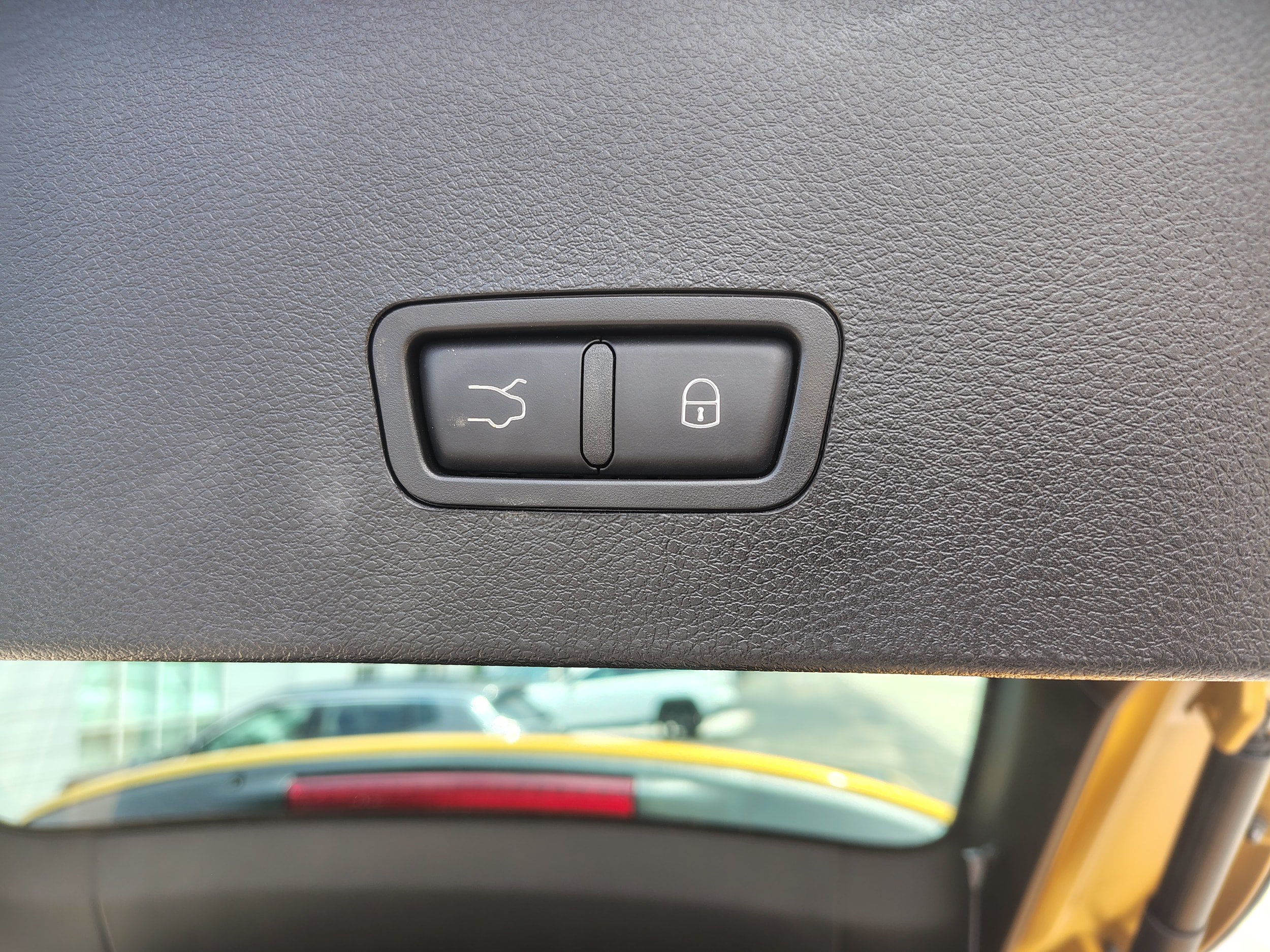 Certified 2025 Dodge Hornet GT AWD/4WD image 14