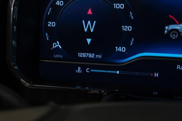 Used 2022 Chevrolet Silverado 1500 ZR2 w/ Technology Package image 15