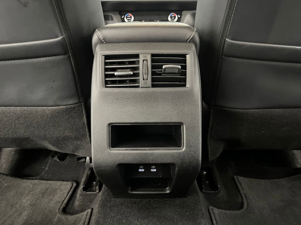 Used 2025 Mitsubishi Outlander SE AWD/4WD image 23