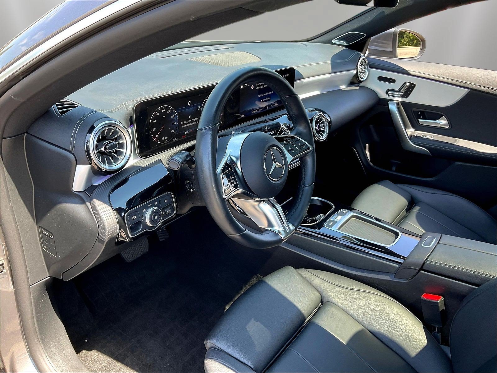Certified 2024 Mercedes-Benz CLA 250 4MATIC image 18