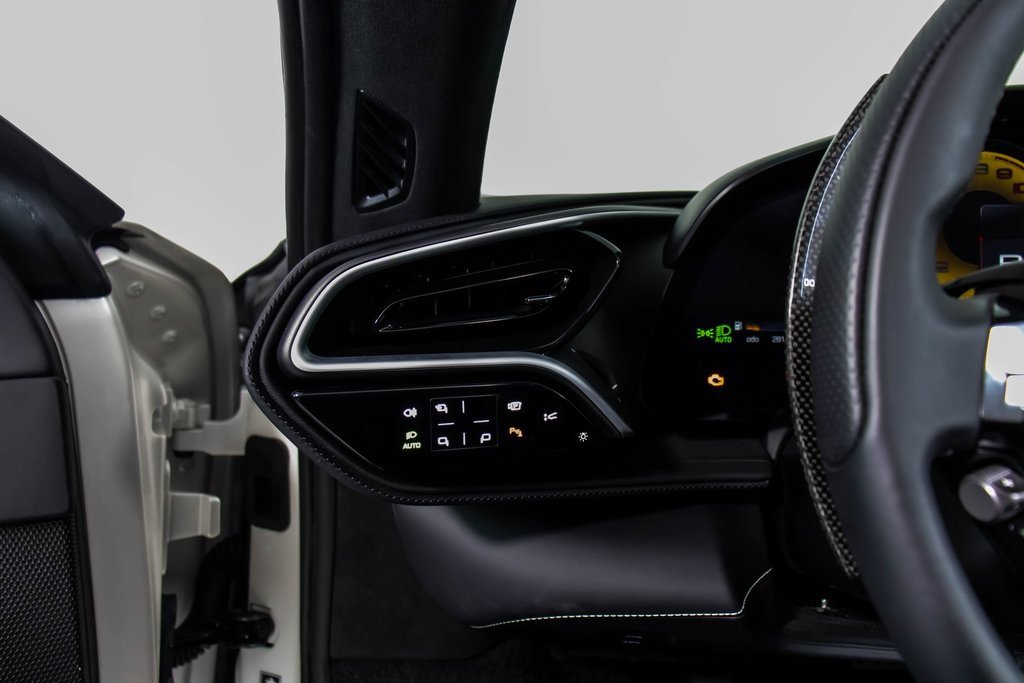 Certified 2025 Ferrari 296 GTS image 38