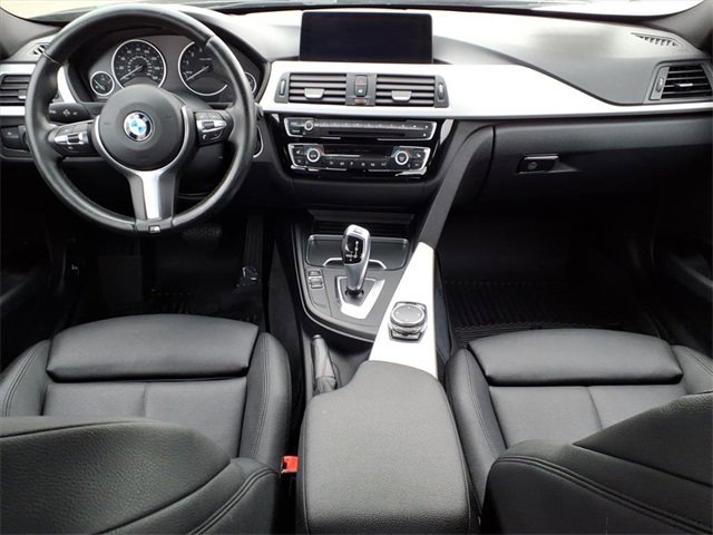 Used 2016 BMW 320i xDrive Sedan image 11