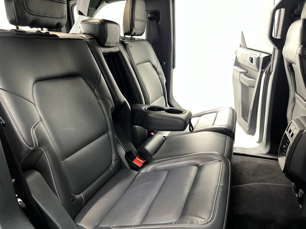 Used 2025 Ford Bronco Outer Banks AWD/4WD image 19
