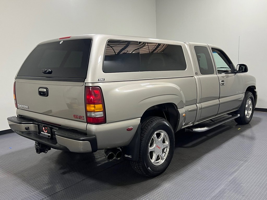 Used 2002 GMC Sierra 1500 Denali image 23