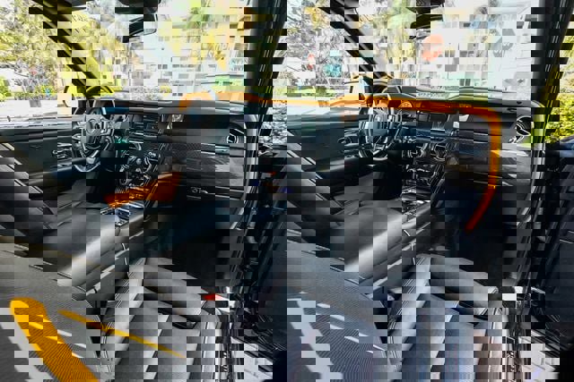 Used 2020 Rolls-Royce Cullinan Black Badge image 86