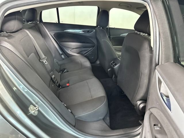 Used 2018 Buick Regal Preferred image 26