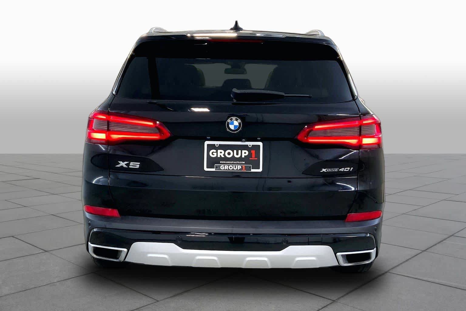 Used 2019 BMW X5 xDrive40i w/ Convenience Package AWD/4WD image 4