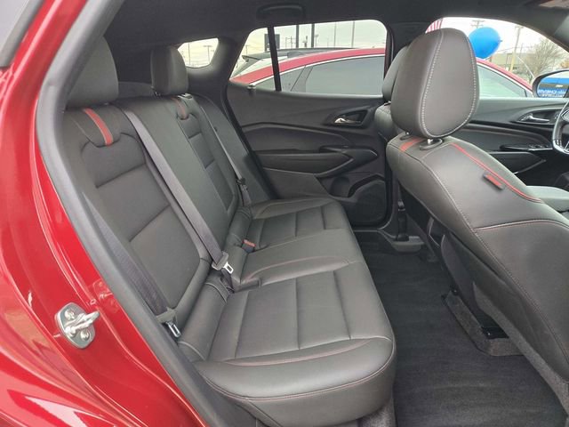 Certified 2025 Chevrolet Trax RS image 11