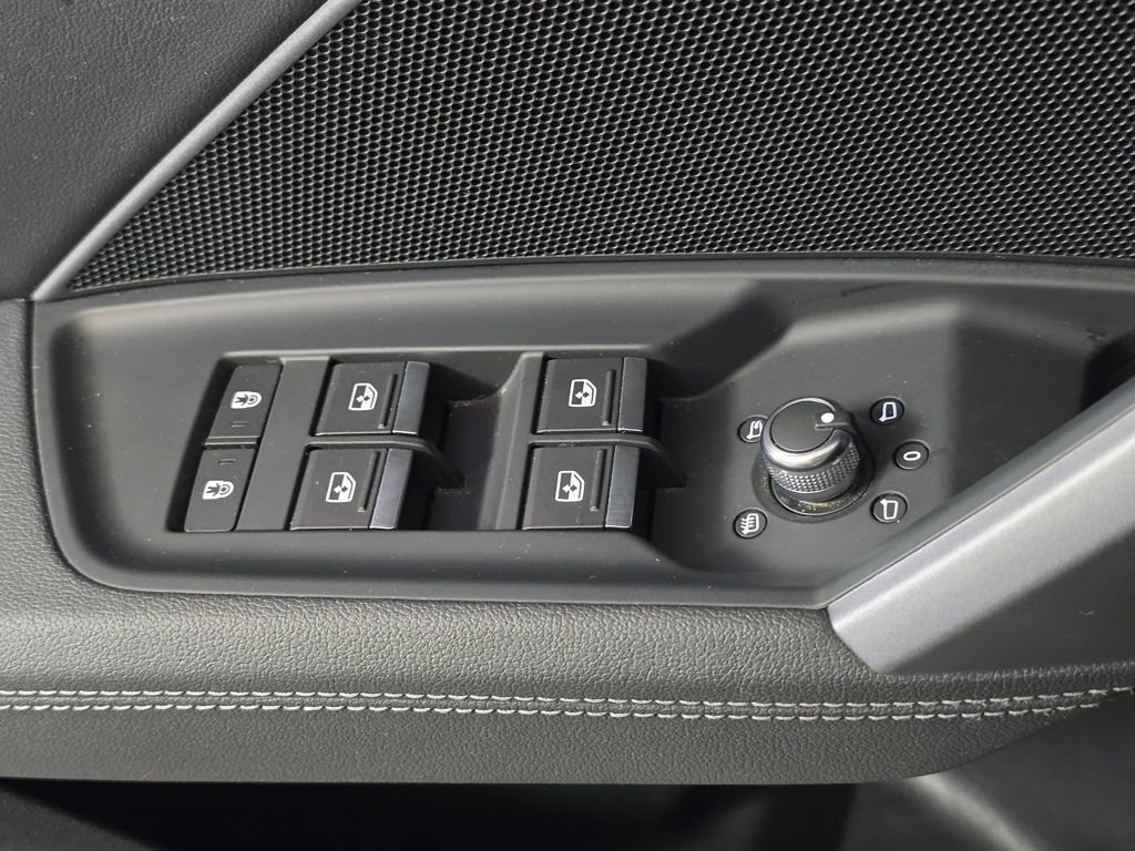 Used 2025 Audi A3 2.0T Premium w/ Convenience Package image 13
