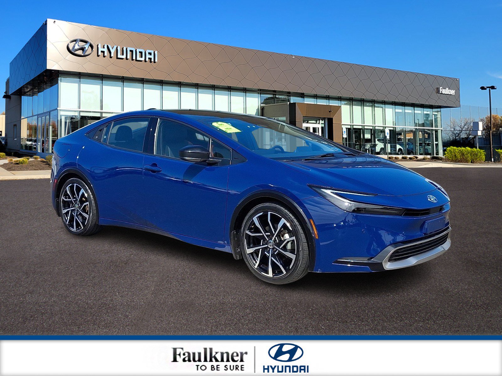 Used 2024 Toyota Prius Prime FWD video 1