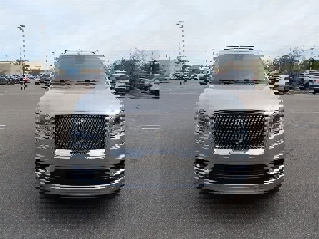 Used 2020 Lincoln Navigator Reserve w/ Luxury Package image 8