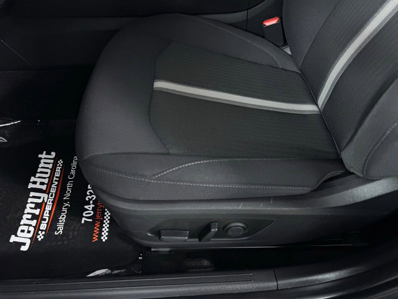 Used 2025 Hyundai Sonata SEL image 12