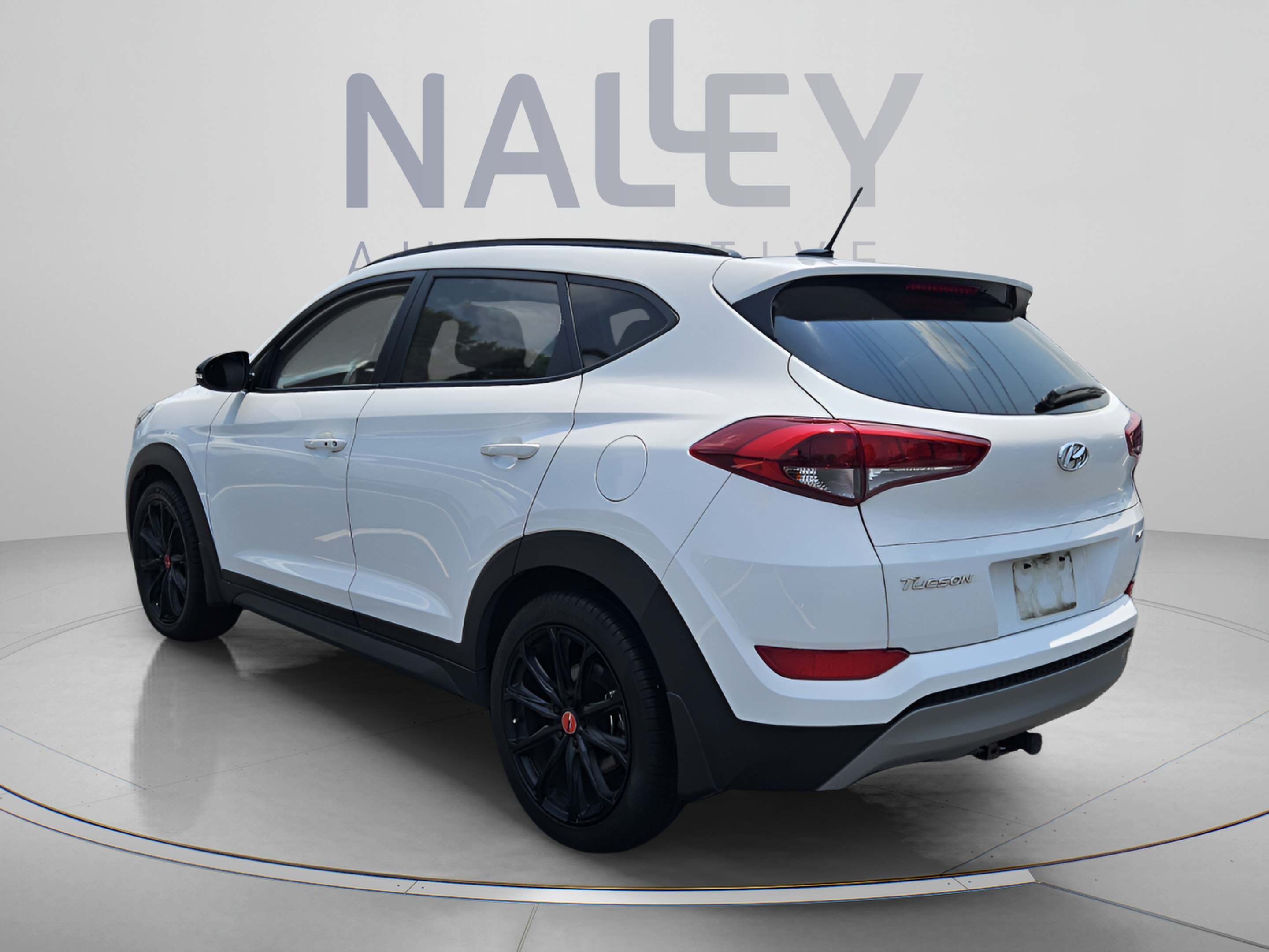 Used 2017 Hyundai Tucson Night FWD image 3