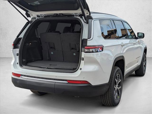 New 2025 Jeep Grand Cherokee L Limited image 2