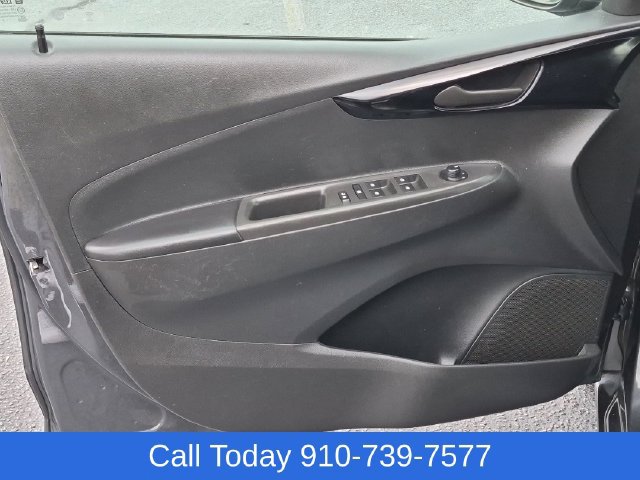 Used 2022 Chevrolet Spark LT FWD image 11