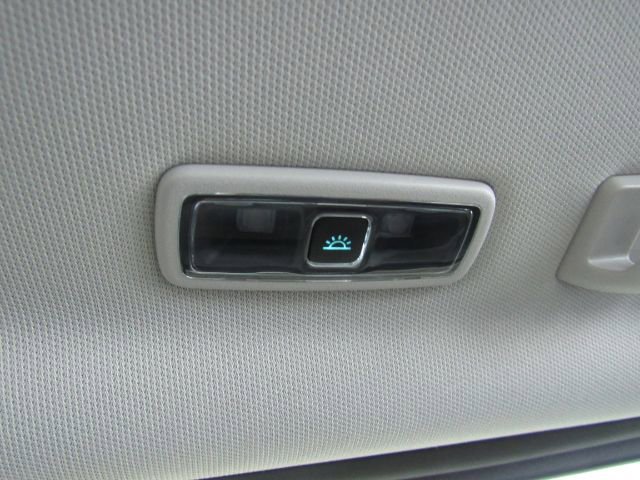 Used 2025 Ford Expedition Active image 39