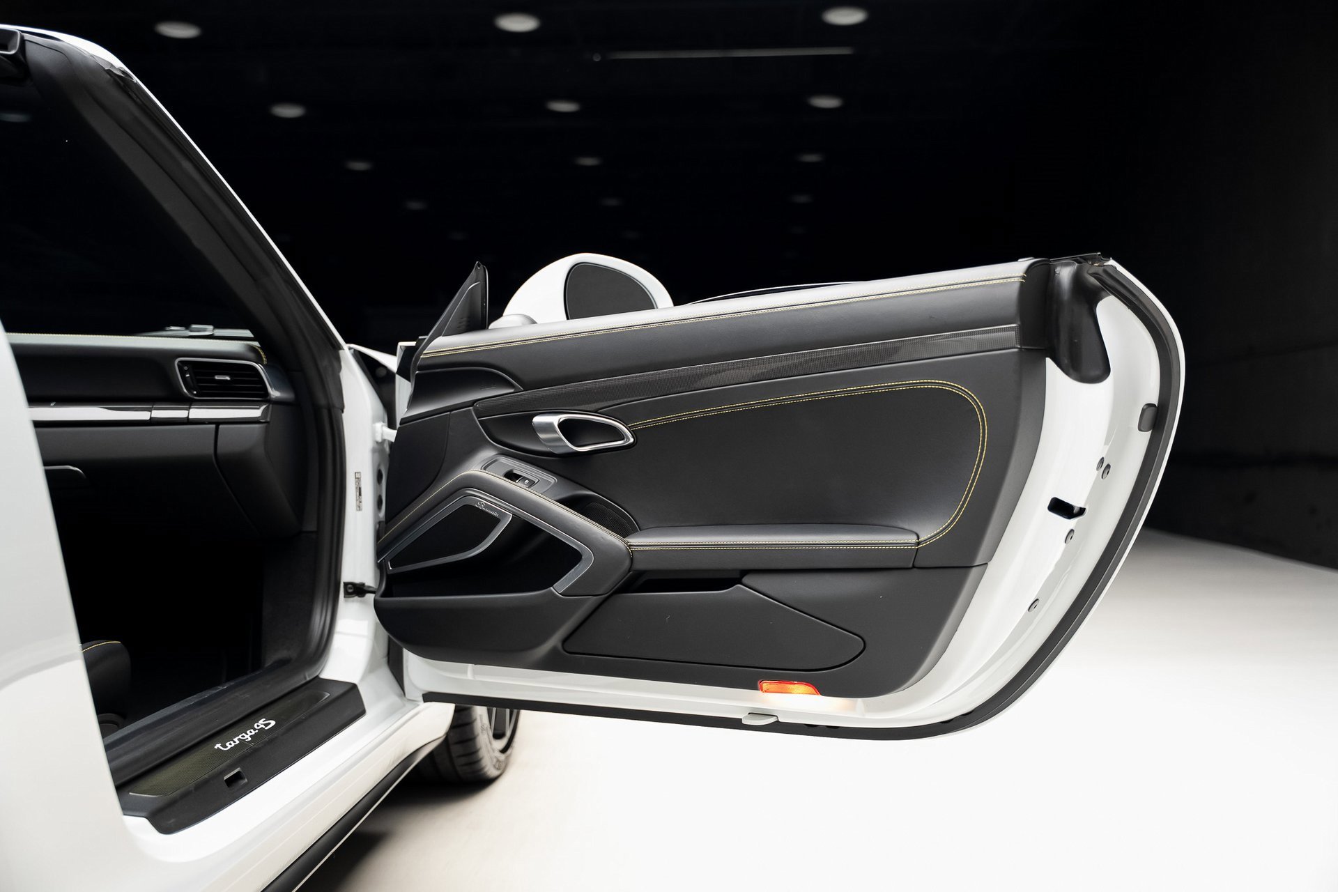 Used 2019 Porsche 911 Targa 4S image 66