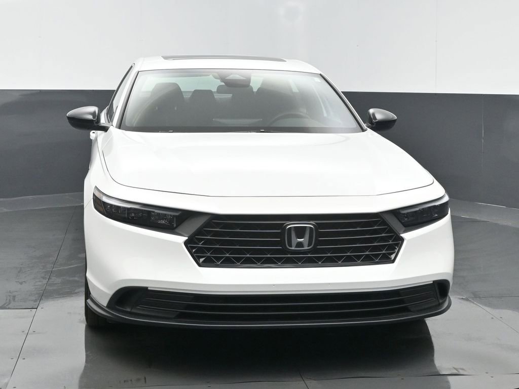 Used 2024 Honda Accord Sport image 4