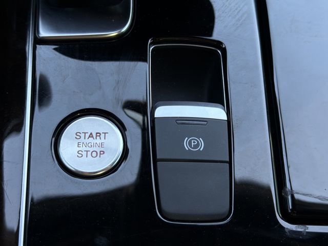 Used 2017 Audi A8 L 3.0T w/ Executive Package image 10