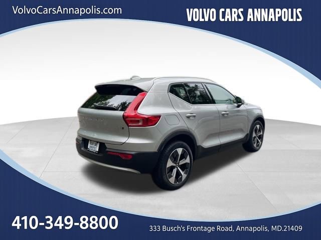 Certified 2023 Volvo XC40 B5 Plus w/ Climate Package AWD/4WD image 8