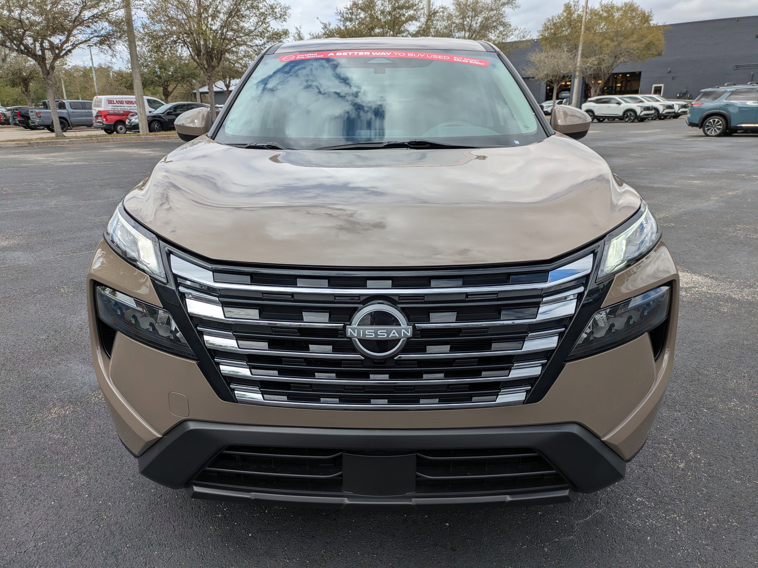 Certified 2024 Nissan Rogue SV image 8