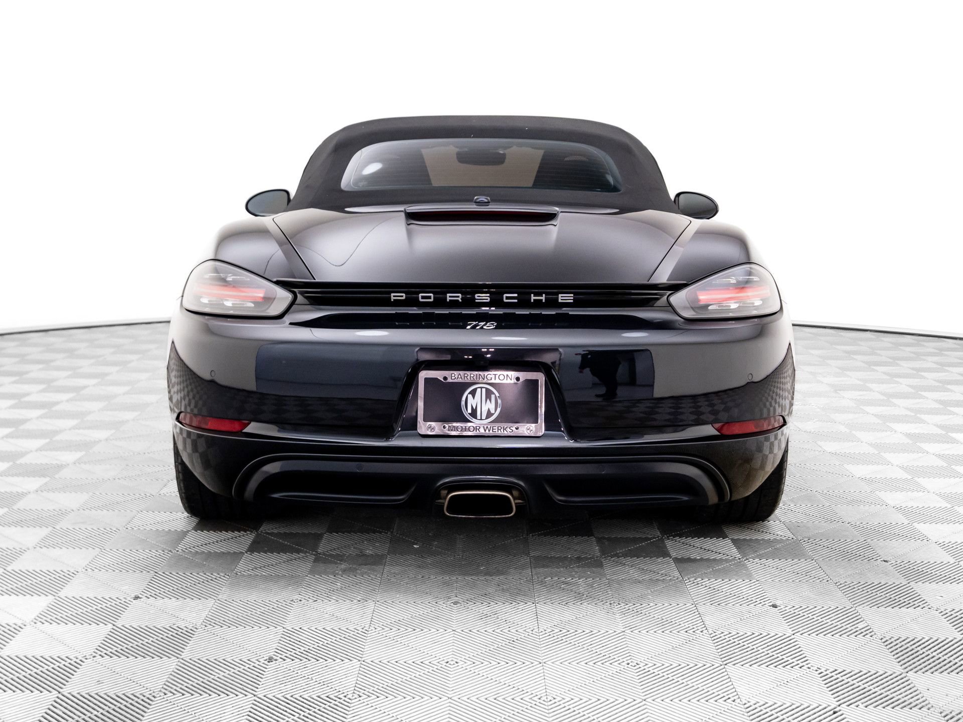 Used 2017 Porsche 718 Boxster image 10