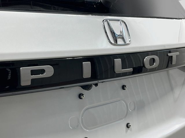 New 2026 Honda Pilot image 9