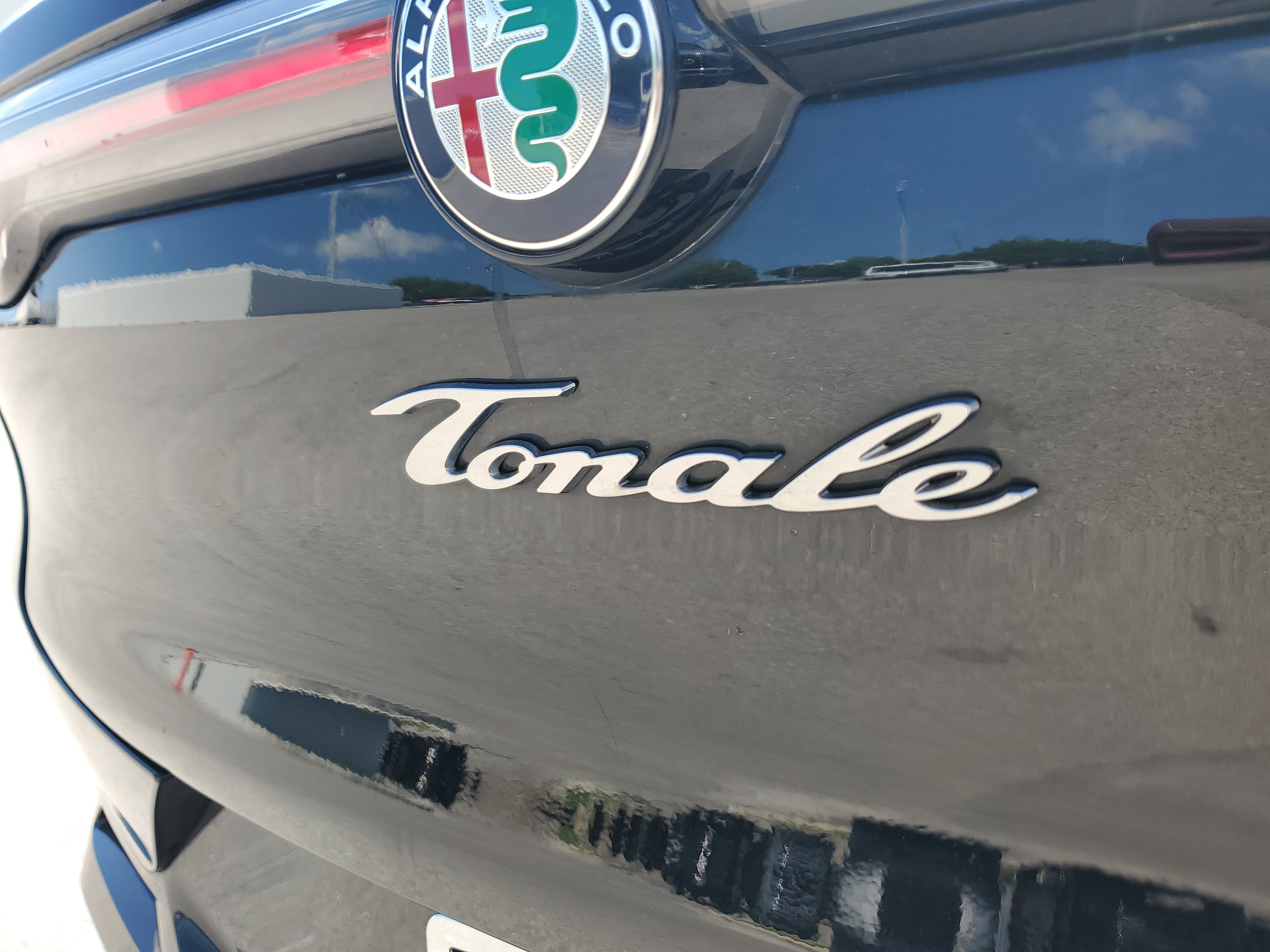 Used 2024 Alfa Romeo Tonale Veloce AWD/4WD image 31