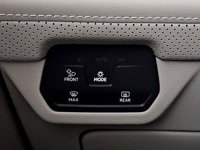 Used 2024 Volkswagen Atlas SEL Premium R-Line image 27