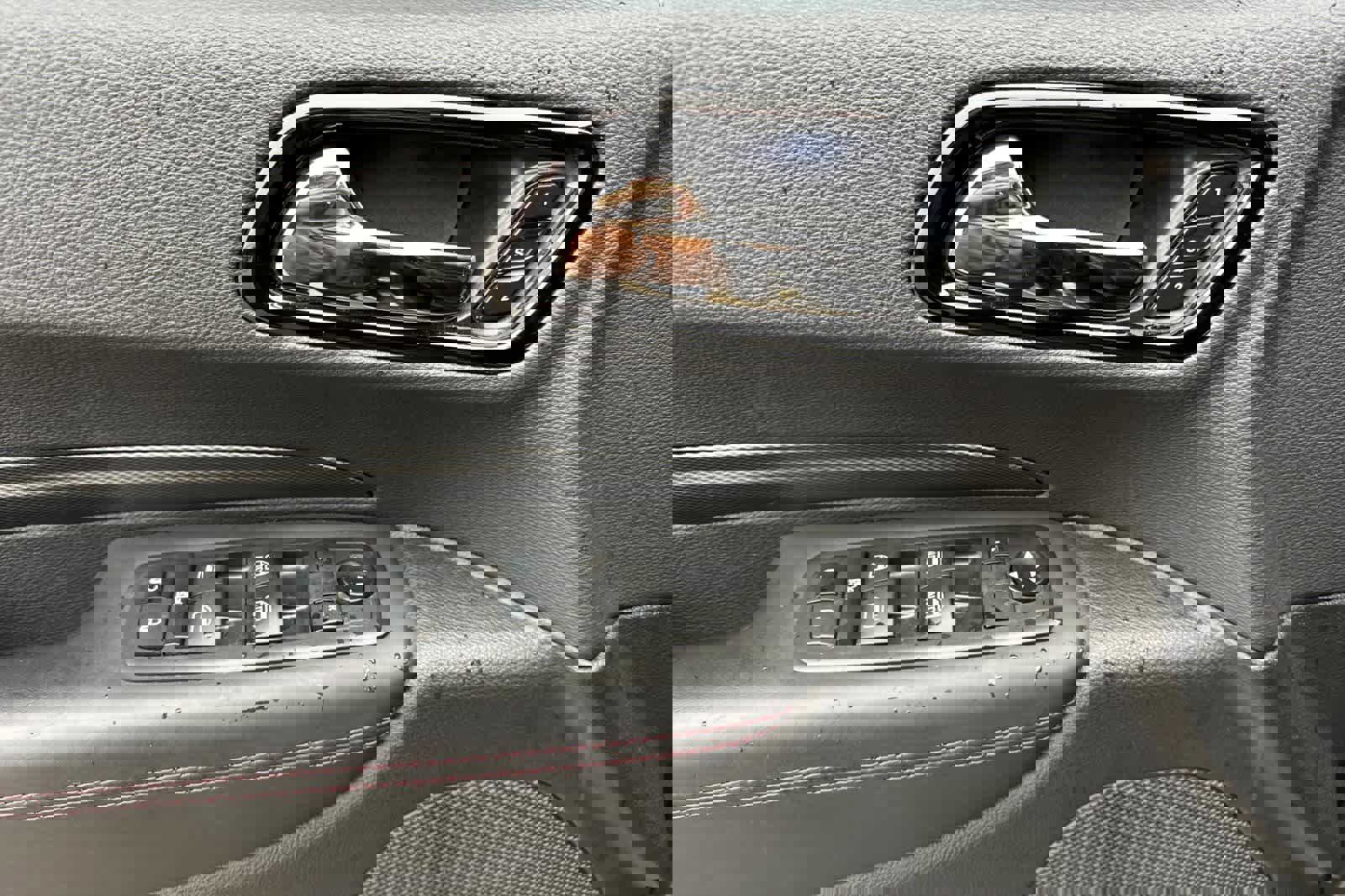 Used 2021 Dodge Durango R/T w/ Blacktop Package image 13