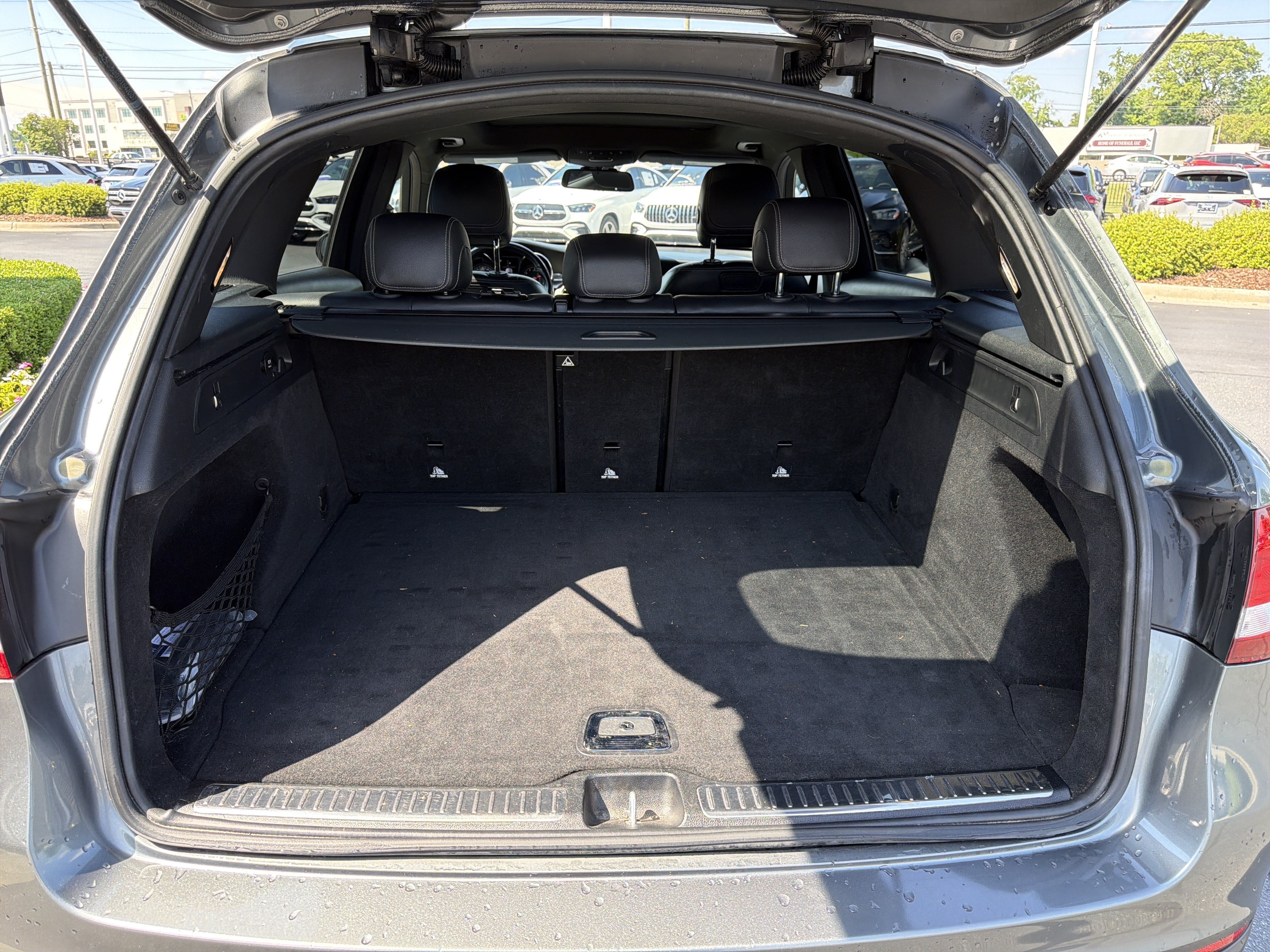 Used 2018 Mercedes-Benz GLC 300 4MATIC image 34