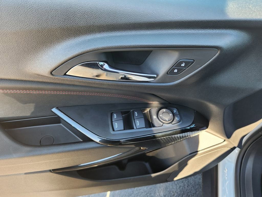 New 2026 Chevrolet Trax RS w/ Sunroof Package image 12