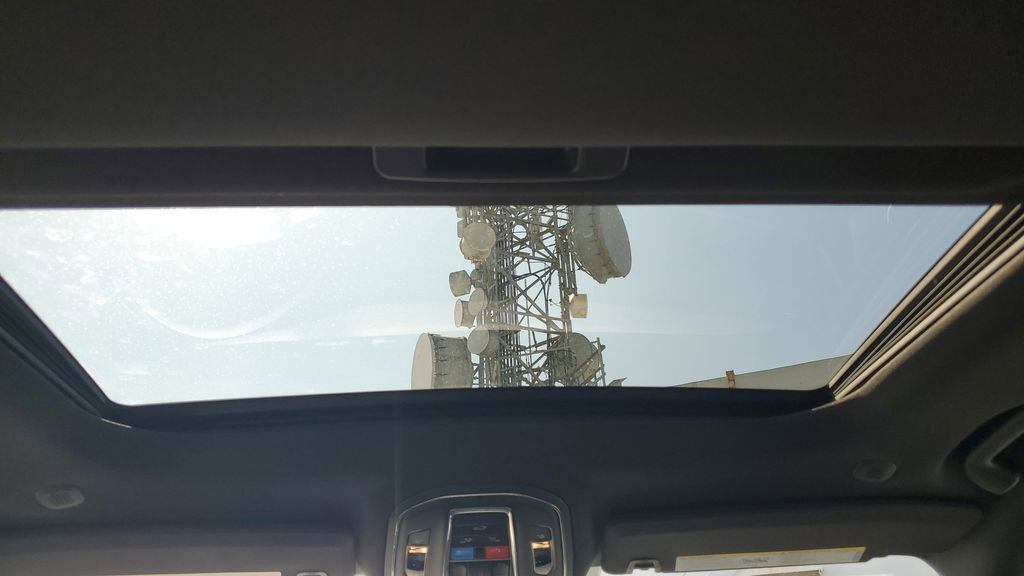 New 2025 Jeep Grand Cherokee Altitude image 13