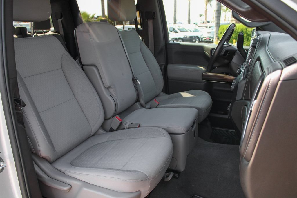 Used 2020 Chevrolet Silverado 1500 LT w/ Convenience Package RWD image 28