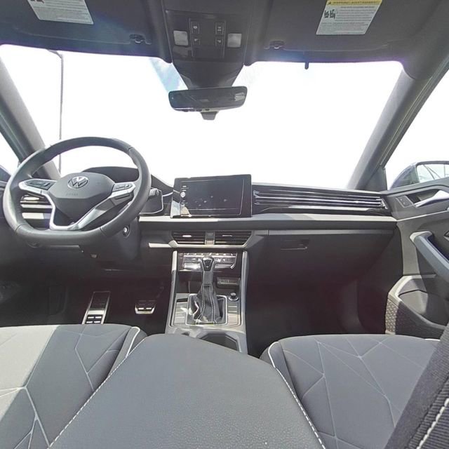 New 2025 Volkswagen Jetta Sport image 24