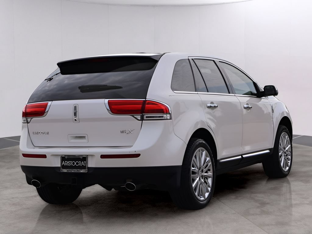 Used 2011 Lincoln MKX 2WD w/ 102A Rapid Spec Order Code image 7