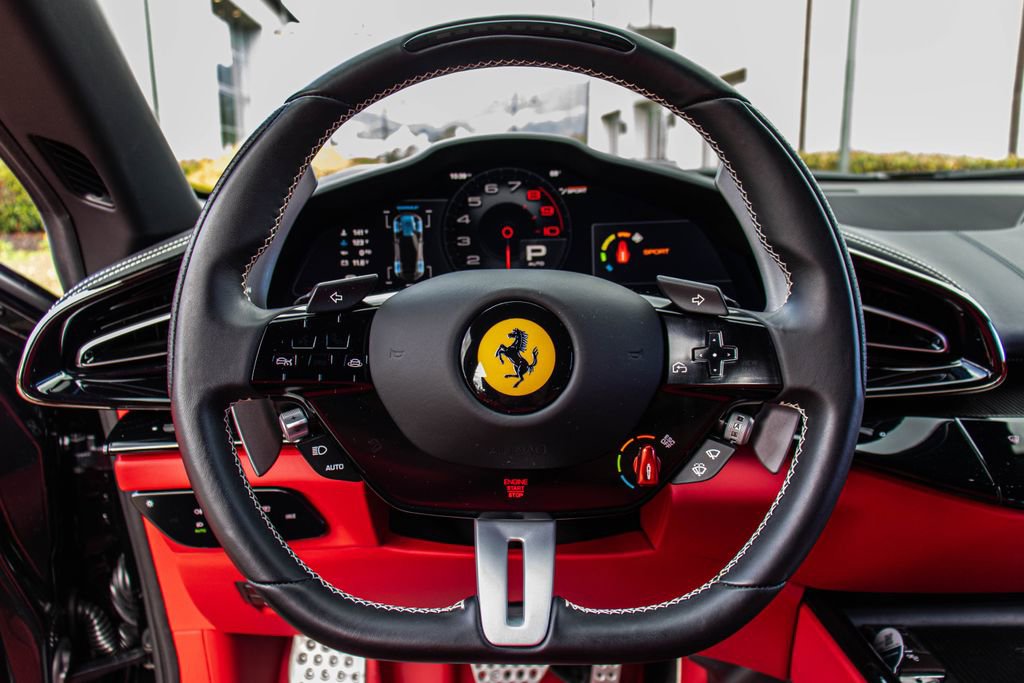 Certified 2024 Ferrari Purosangue AWD/4WD image 4
