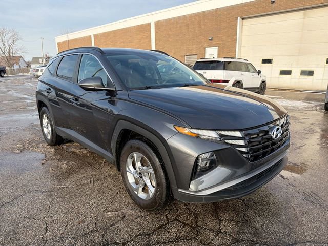 Used 2023 Hyundai Tucson SEL w/ Cargo Package image 11