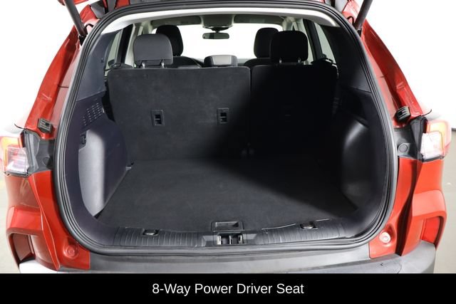 Used 2022 Ford Escape SE w/ Convenience Package FWD image 9