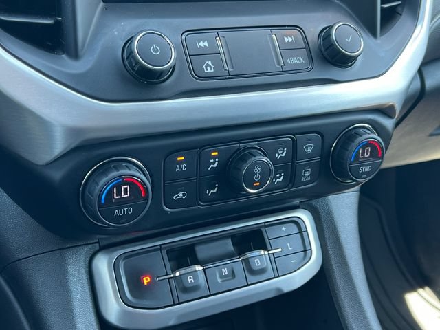 Used 2020 GMC Acadia SLE FWD image 24