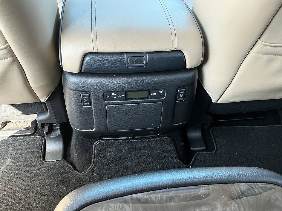 Certified 2023 Nissan Armada Platinum w/ Captain's Chairs Package RWD image 27