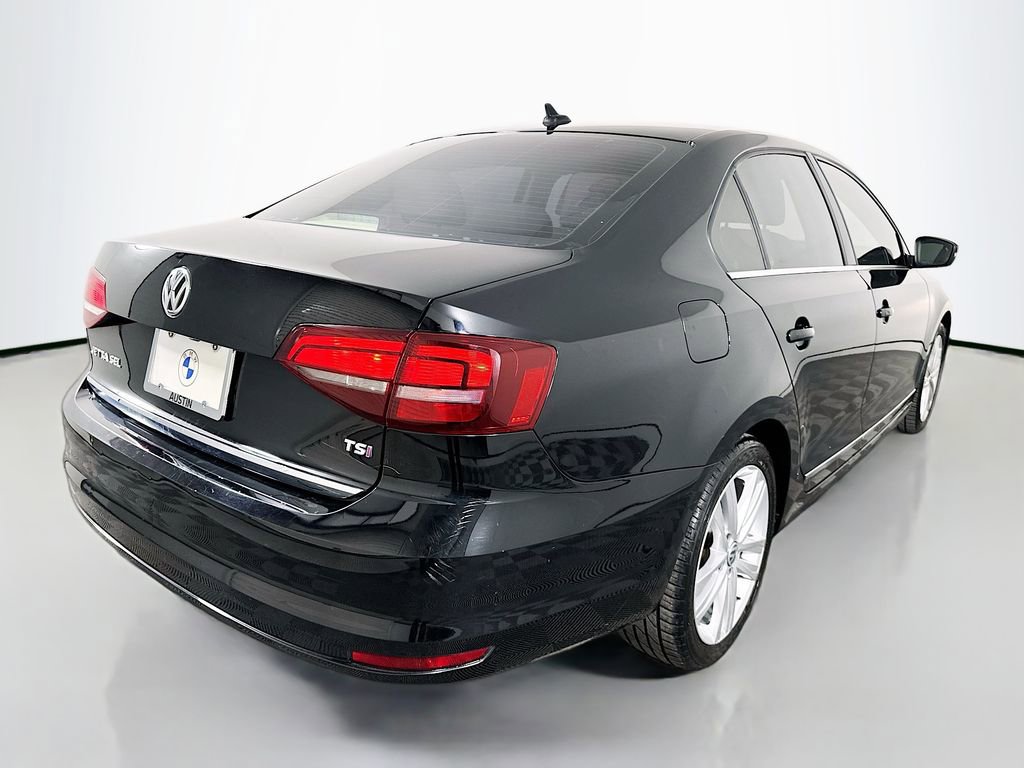 Used 2017 Volkswagen Jetta SEL FWD image 5