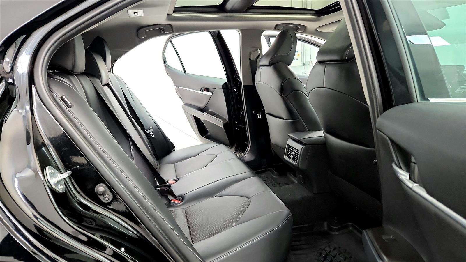 Certified 2023 Toyota Camry XSE w/ Cold Weather Package AWD/4WD image 18