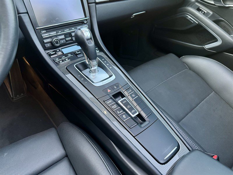 Used 2015 Porsche 911 Turbo S w/ High-end Infotainment Package AWD/4WD image 50