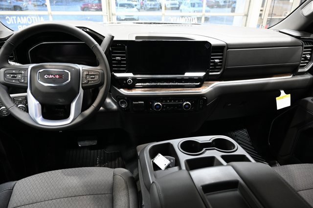 New 2026 GMC Sierra 1500 Elevation image 14
