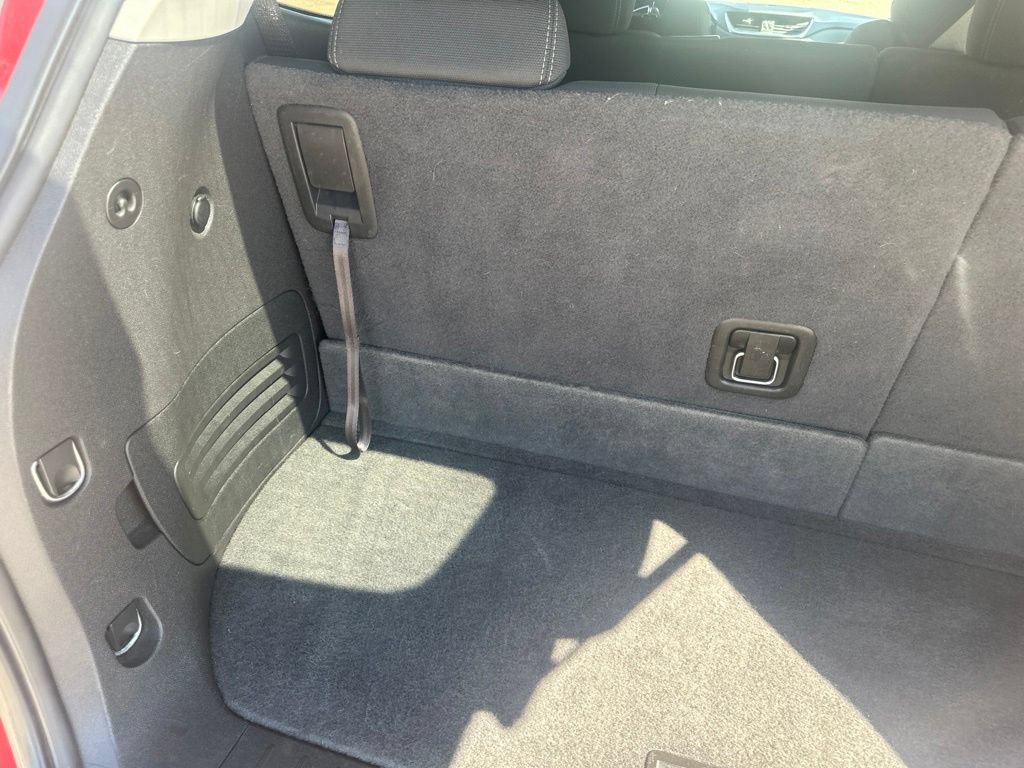 Used 2013 Chevrolet Traverse LT AWD/4WD image 26